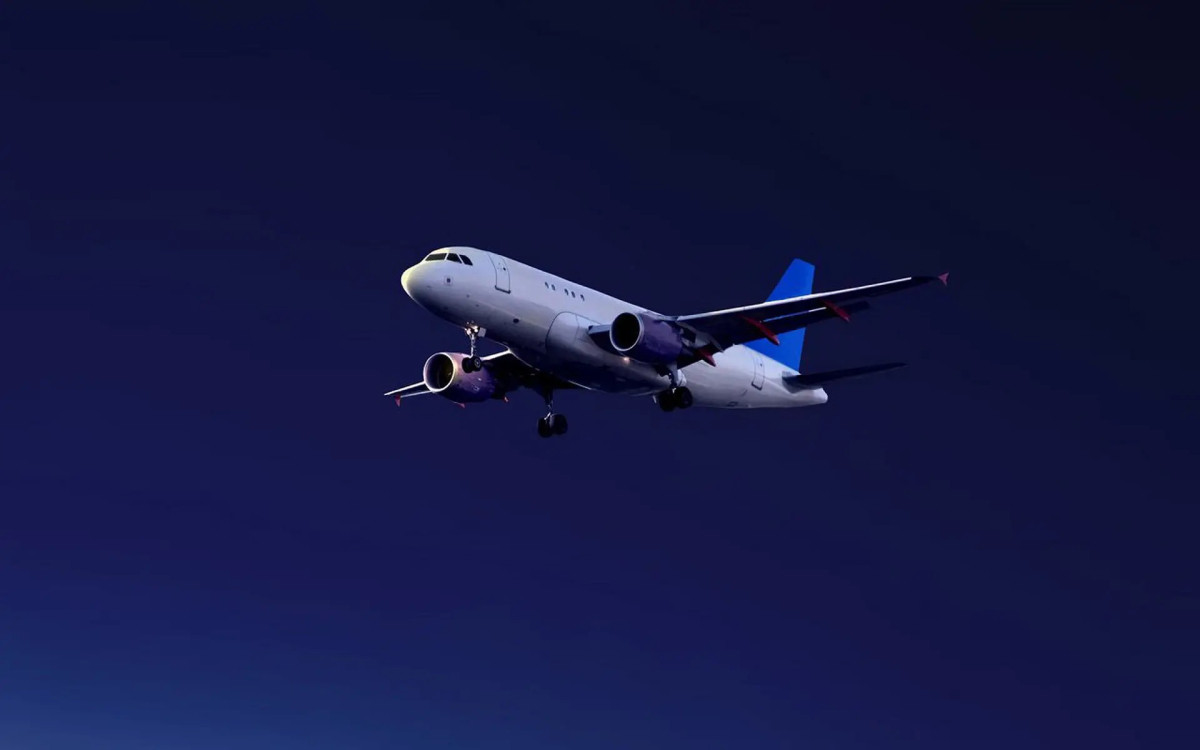 经过漫长的等待，我的倩碧包裹终于入库到ewe转运了，真的是非