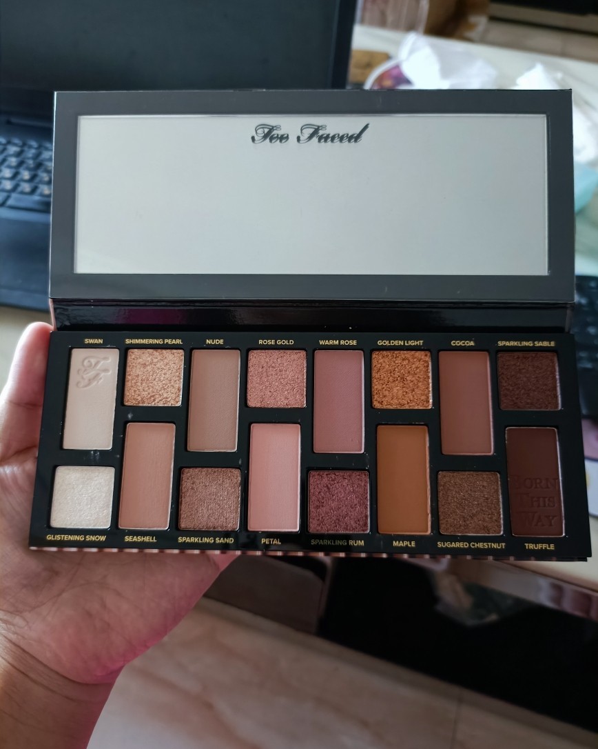 从11月底黑五开始到12月这段时间，sephora有一些套装