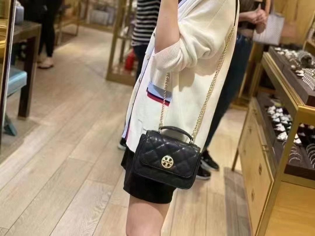 继续接预定啦 tory burch Willa手柄款经典菱格