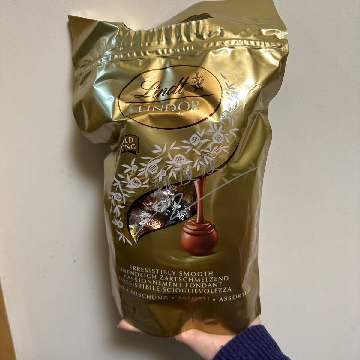 🌟这单巧克力买的时候说预计24号到达，我寻思当做圣诞礼物也