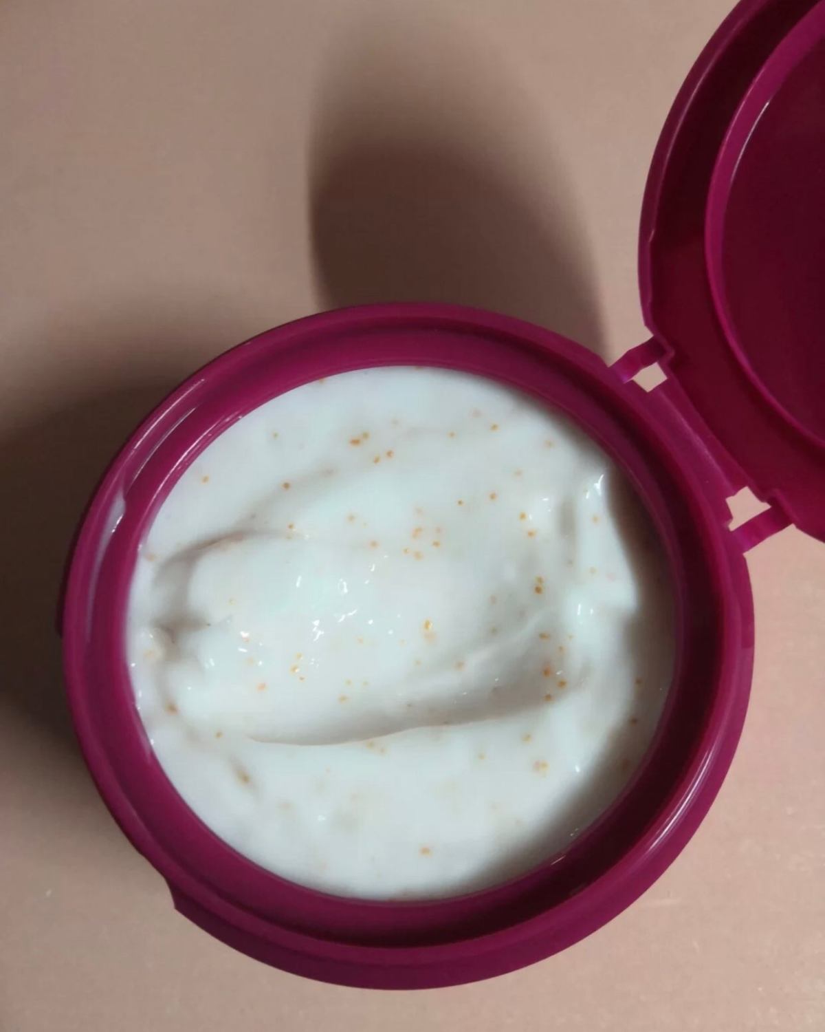 刷了刷大家发的身体护理秘籍，好像写身体乳的比较多，那我出个护