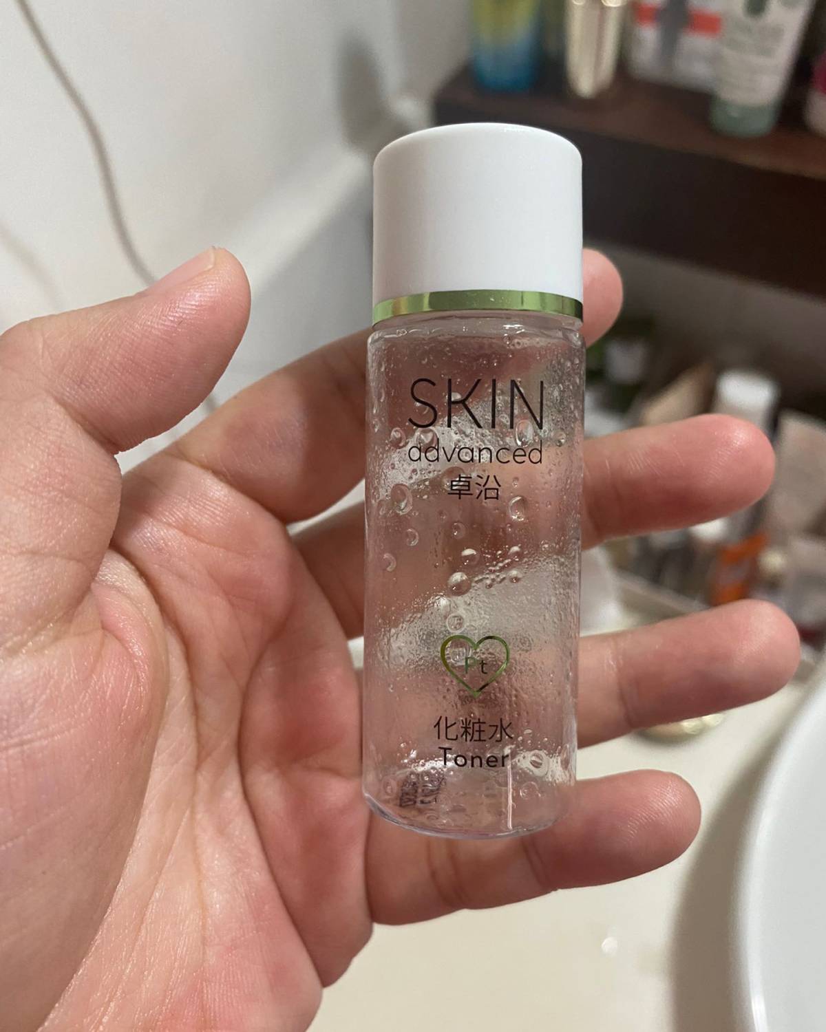 双十二为了别的东西买的小样，这些天三下五除二用完了，又解决一