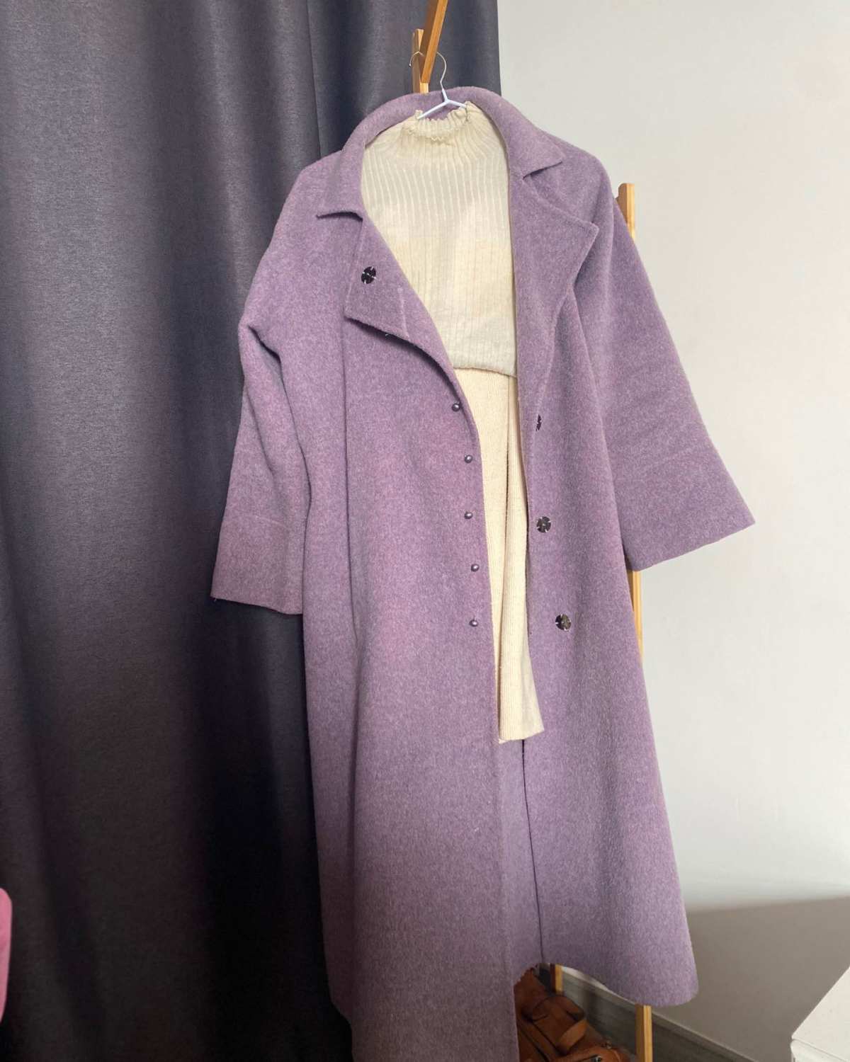 🔍初冬少不了的双面羊绒大衣，这一套我很喜欢哦。  👉🏻