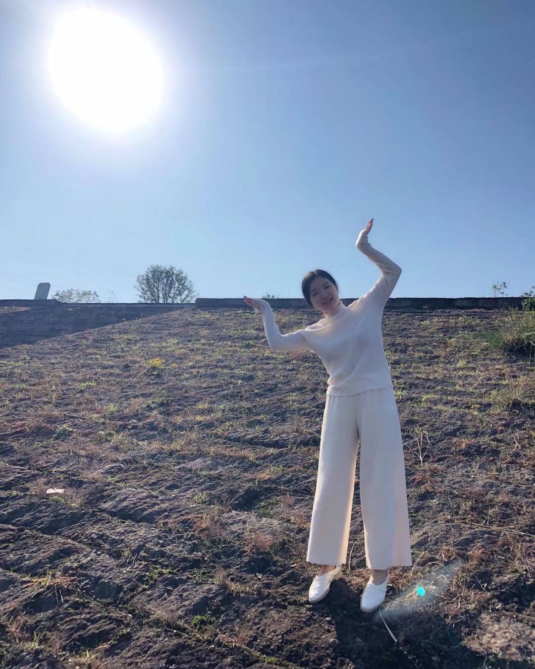 🔍初冬少不了的双面羊绒大衣，这一套我很喜欢哦。  👉🏻