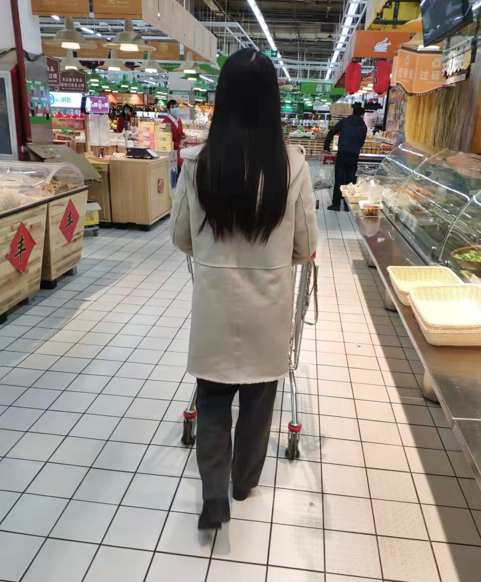 🌱🌱🌱踩着时髦精的尾巴，赶紧来混个眼熟  🎀今天的穿