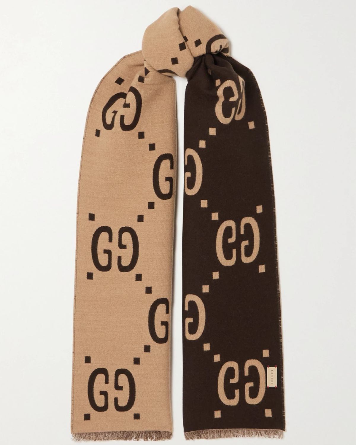 古驰这个品牌是全球奢侈品品牌之一，借由其独特的创意和革新，以