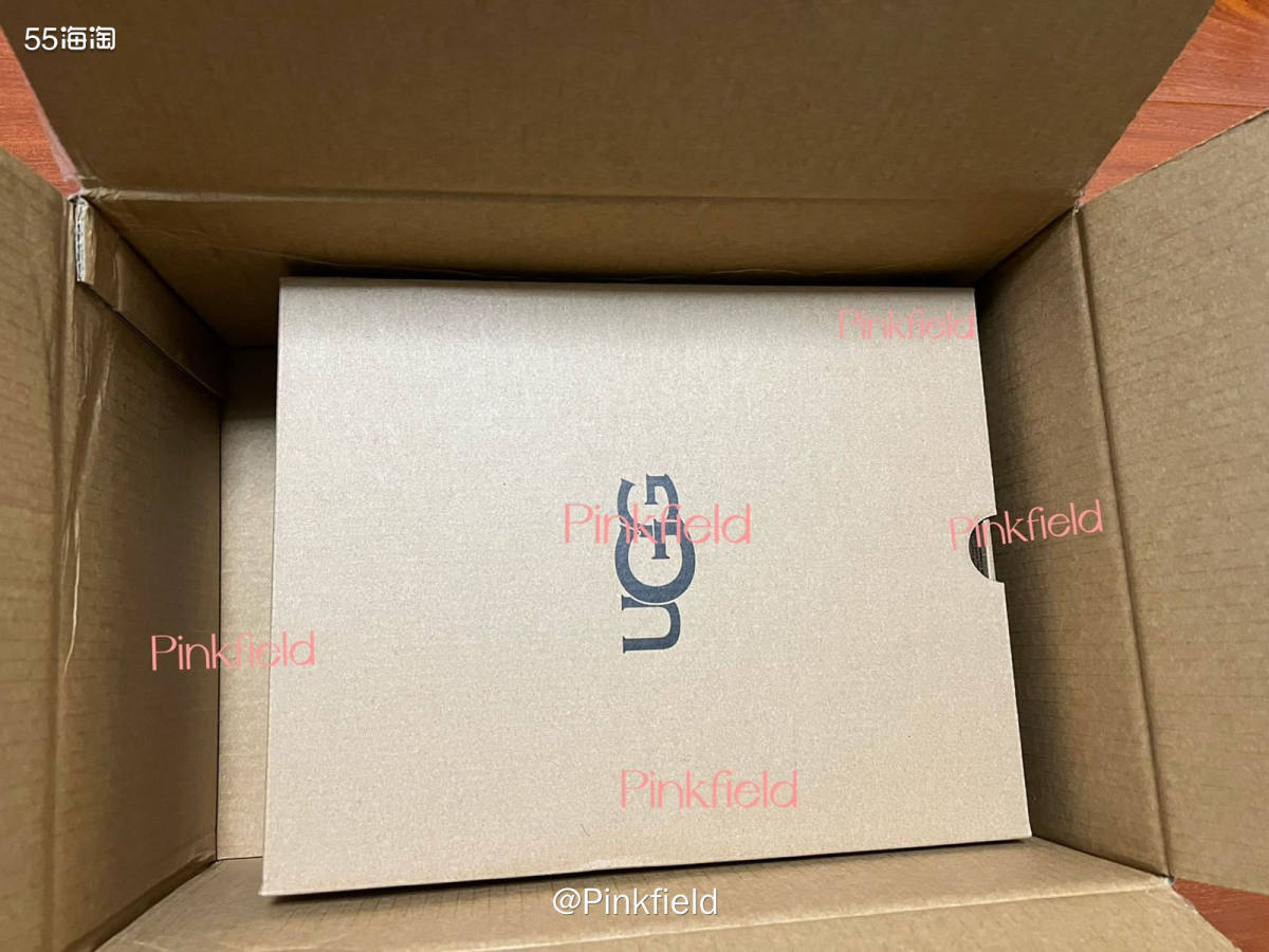 🐏这是11月底在UGG澳洲官网买的，被中环分箱的第二个包裹