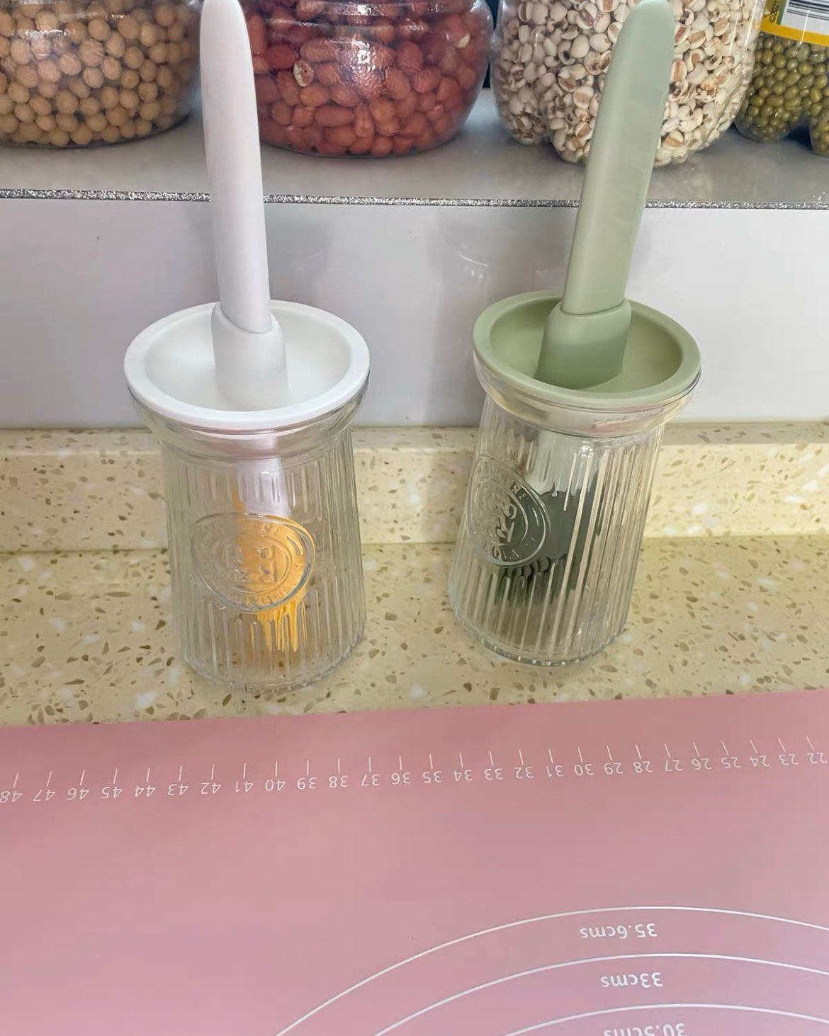 ✅这两天在家给宝宝做油泼面，家里的油刷子我用起来实在是太不顺