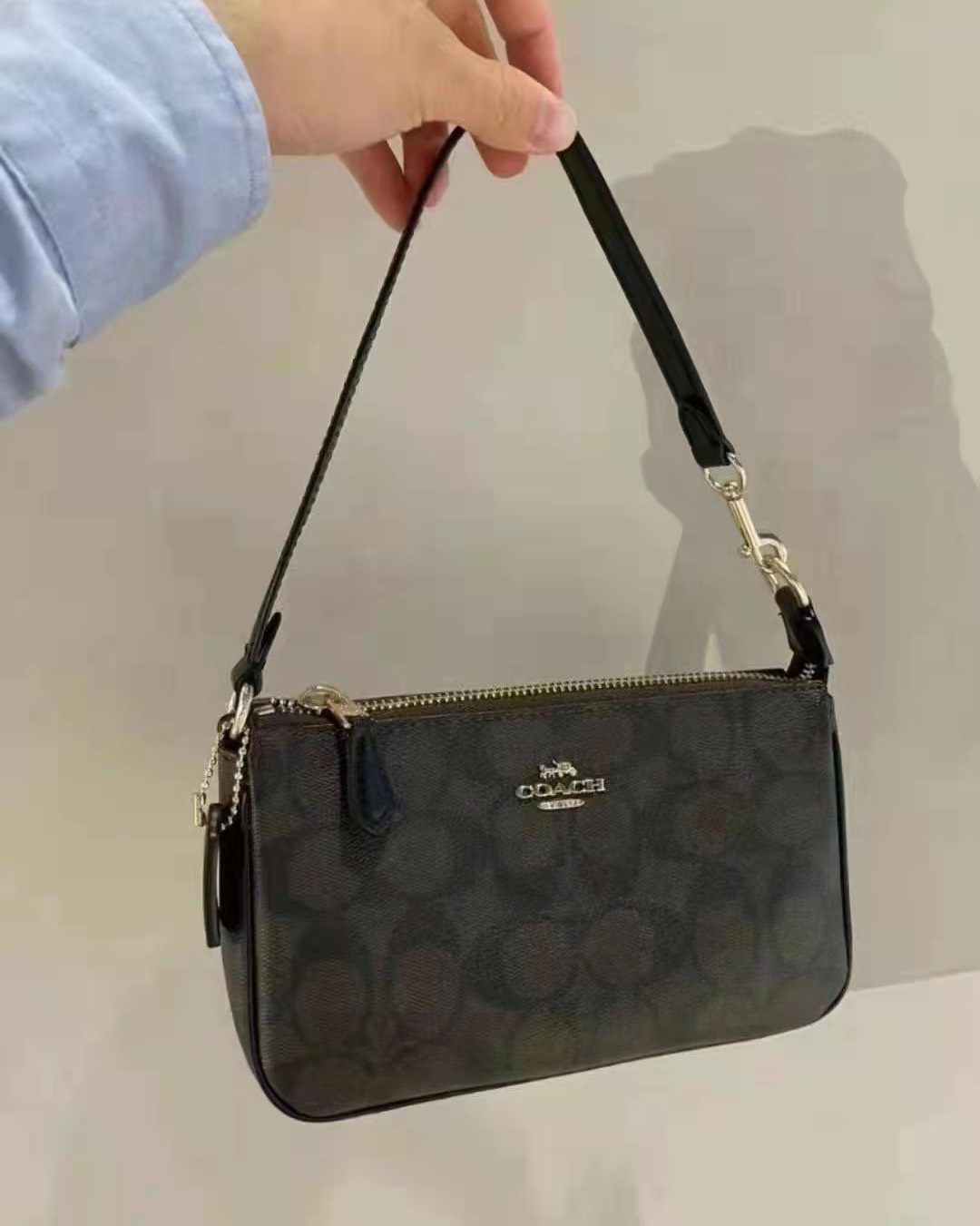 Coach Nolita 19 白边老花麻将包，自己配个长肩