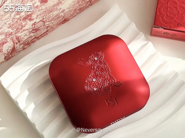 🐰KIKO兔年玉兔繁星限定粉饼，简直太美了  ▪️今年是兔