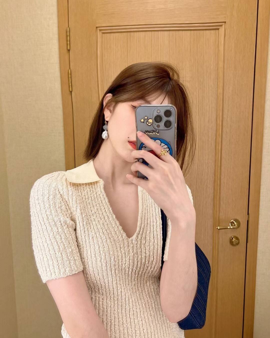 美女贴贴❗️tory burch牛仔腋下包  7折活动❗tb