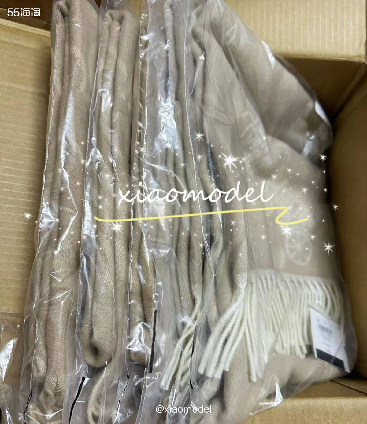 ❤️10天前虎年最后1天收到了黑五买的coach围巾第1箱。