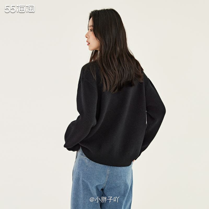我好像比较少推荐小众品牌的衣服，但这次偶然逛的时候，发现还不