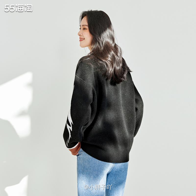 我好像比较少推荐小众品牌的衣服，但这次偶然逛的时候，发现还不