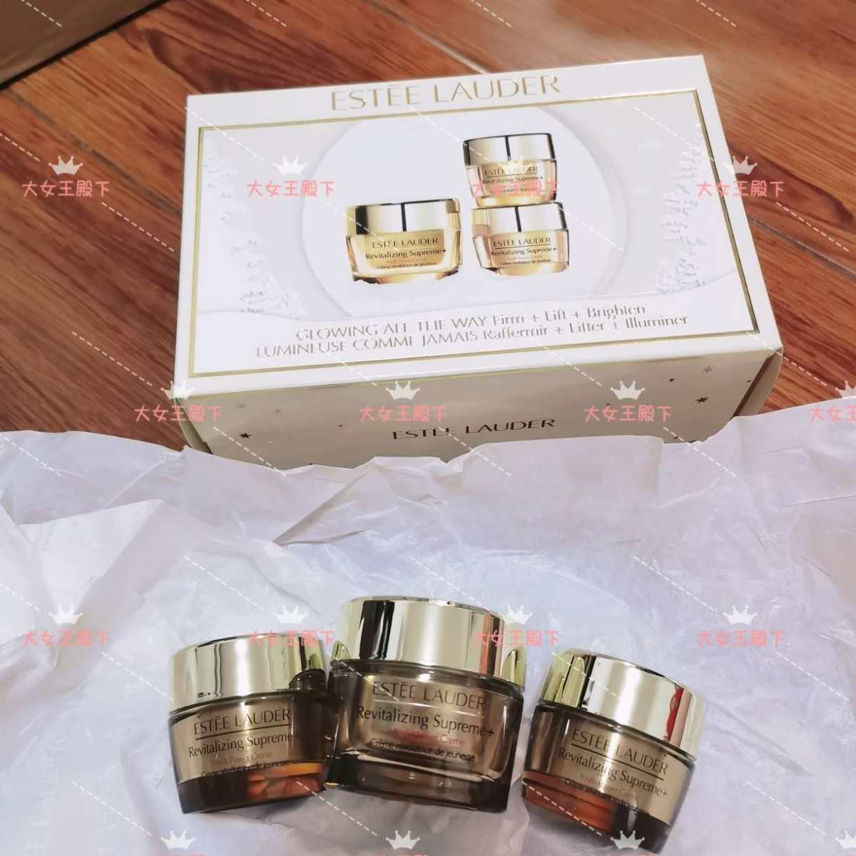☑️开箱： 雅诗兰黛礼盒两套  ☑️下单地/价格： 雅诗兰黛