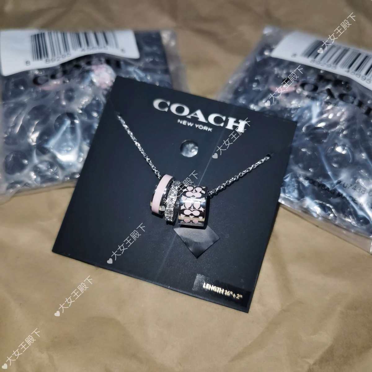 ☑️开箱： coach三环项链 粉色 三条  ☑️下单地/价