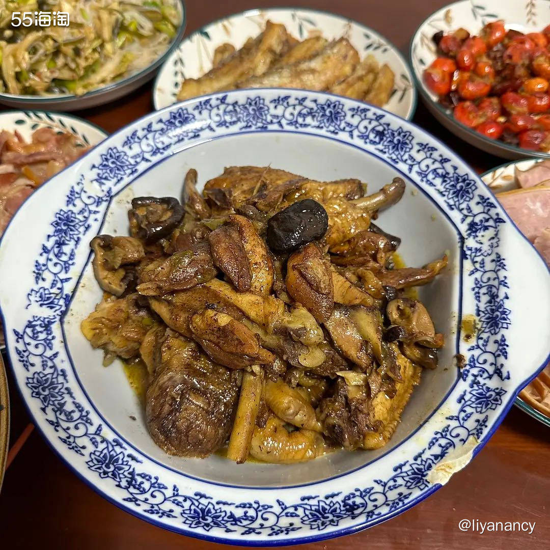 ✨每个周末都是比较开心的时候，因为又可以回家大吃大喝了，基本