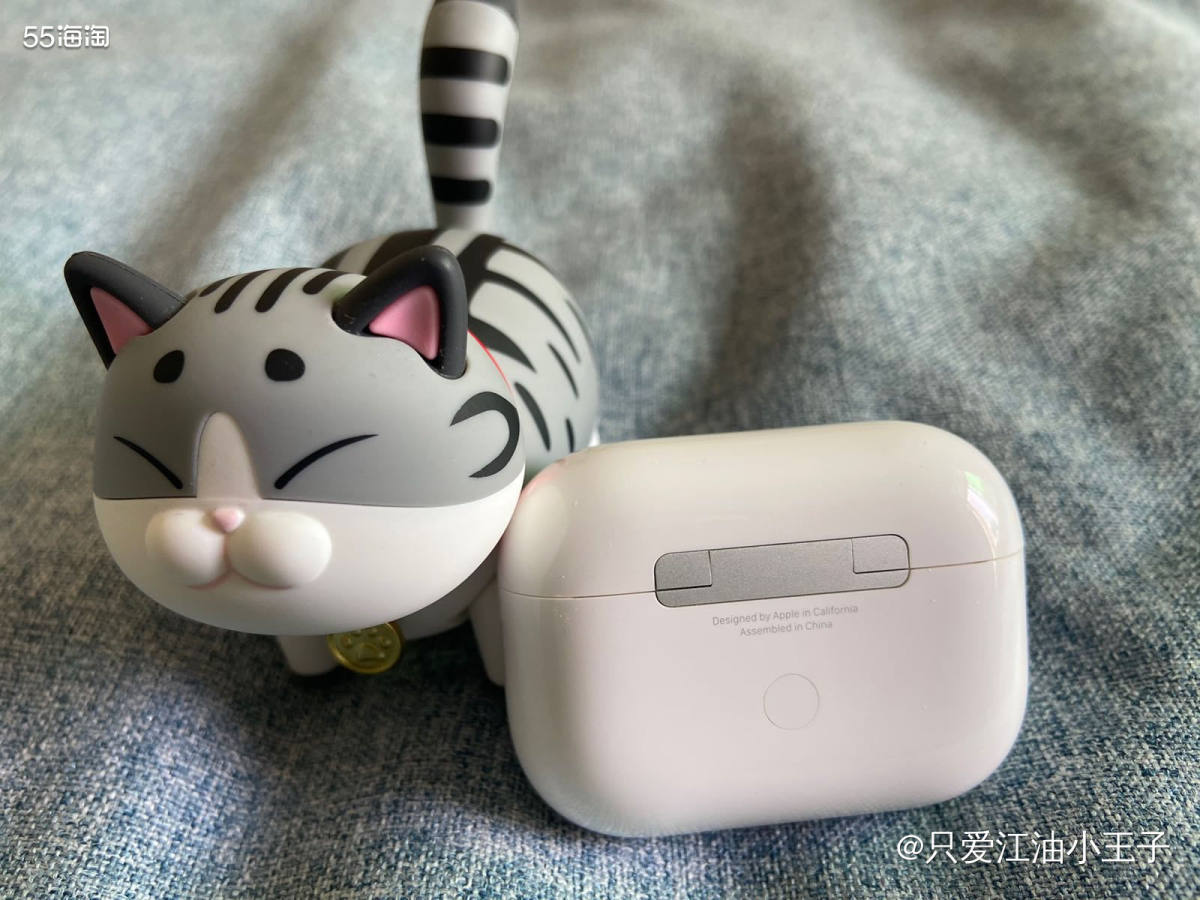 🔵AirPods Pro是苹果推出的第一代真无线降噪耳机，