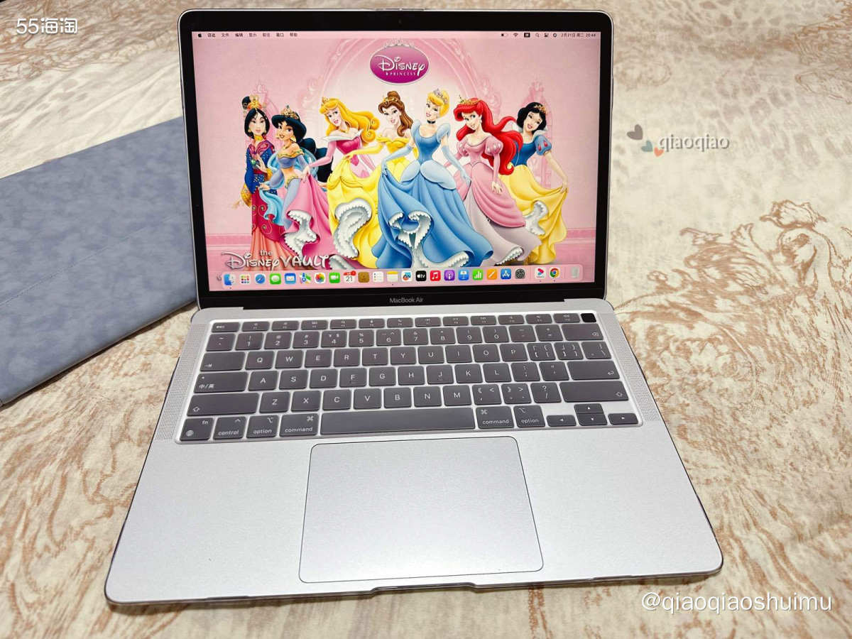 作为一枚苹果手机粉，一直不入苹果笔记本有点不合适，哈哈，恰逢