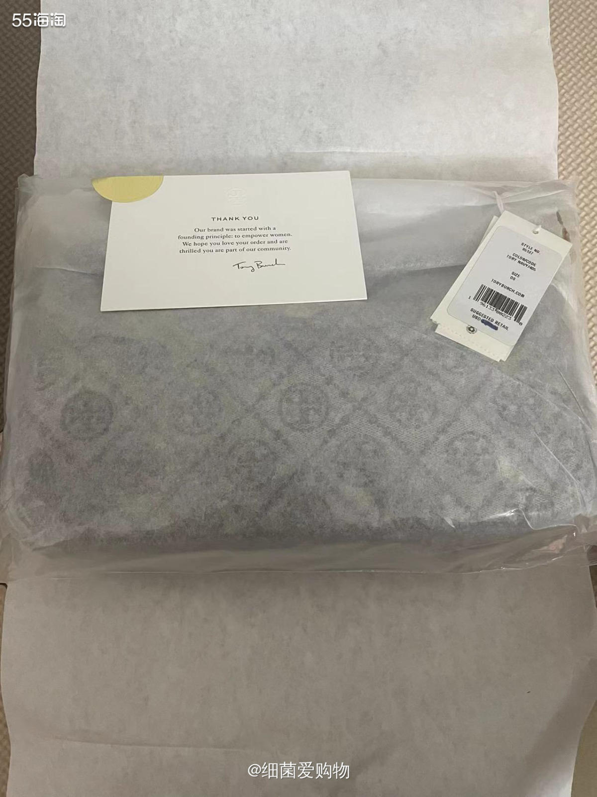 这个老花tb包是年前在nd百货入手，之前听说百货的包包会有点