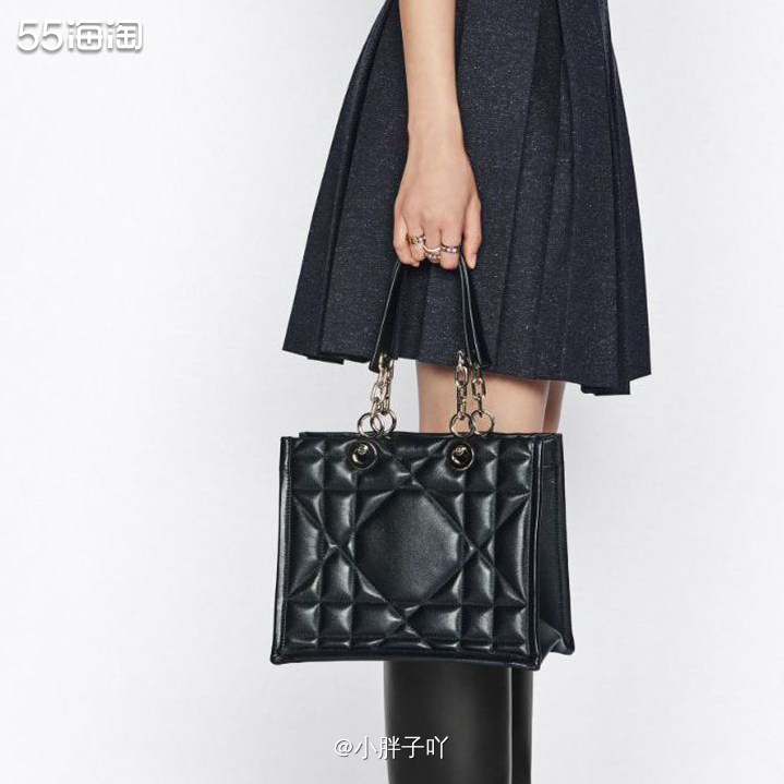 🪆我原本没有想过要在这个网站看一些很大牌，很大牌的包，因为