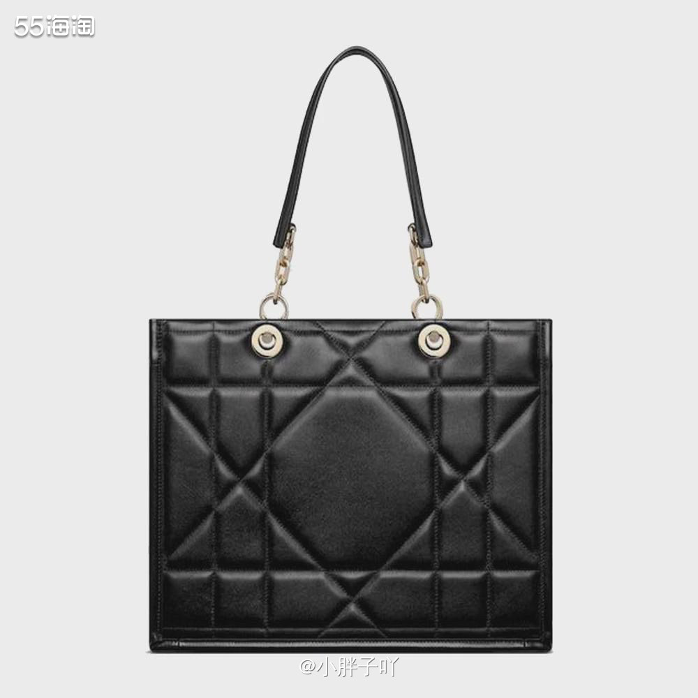 🪆我原本没有想过要在这个网站看一些很大牌，很大牌的包，因为