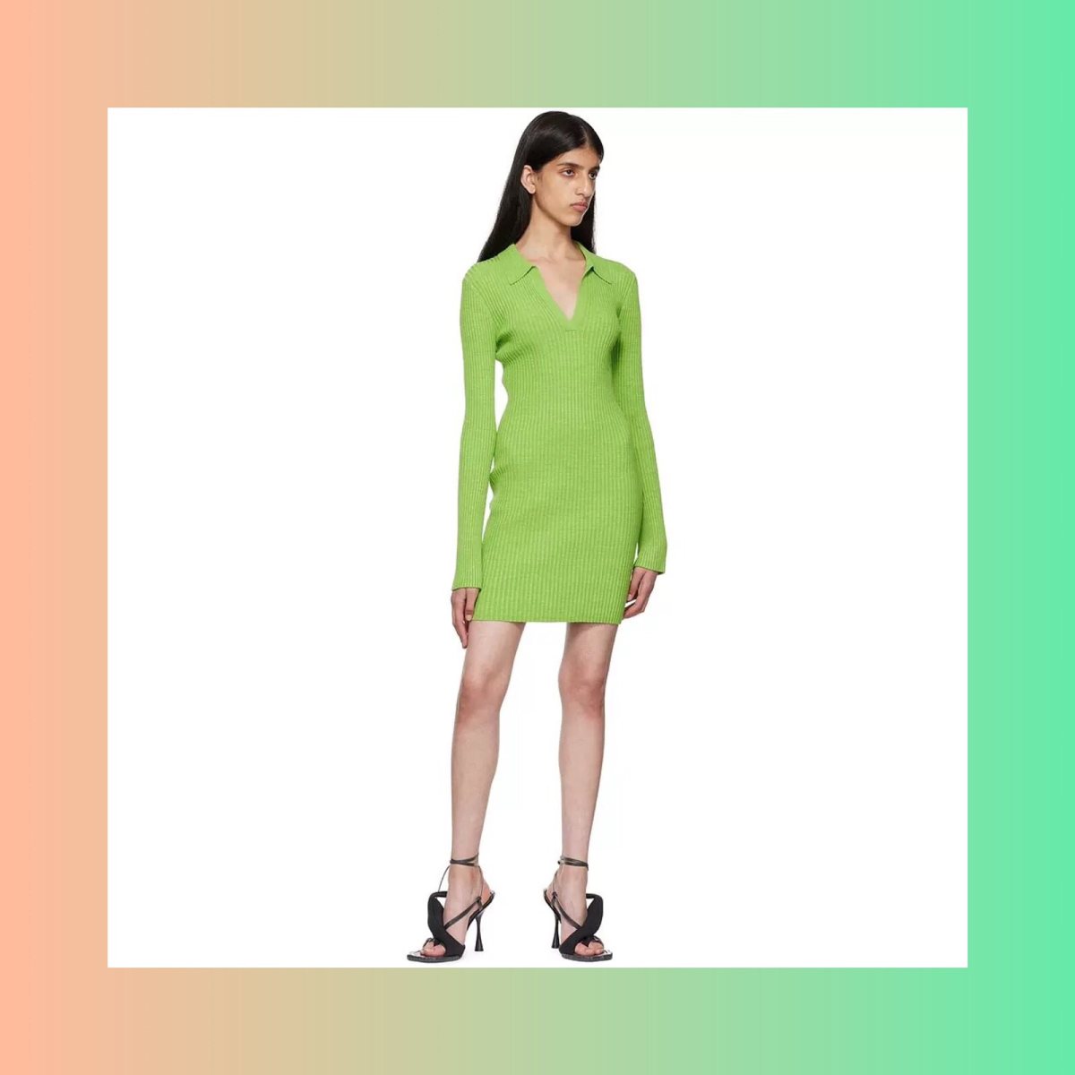 Adoore是一个追求怪诞、前卫、时尚概念的服装品牌，小众但