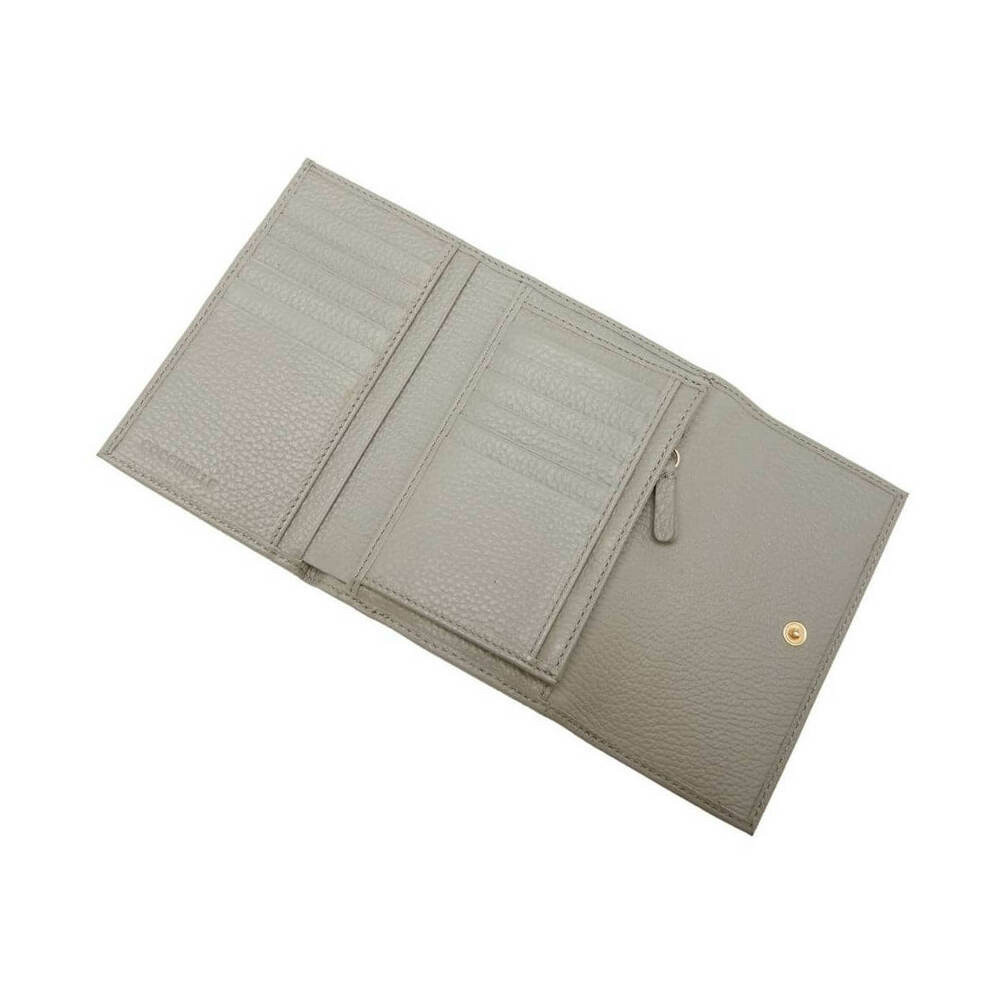 coccinelle是一家1978年诞生于意大利帕尔马的皮具