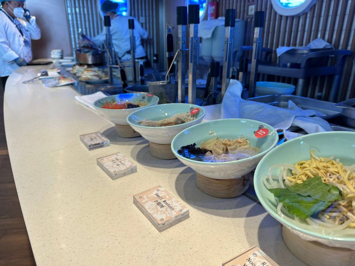 朋友喊我去广州玩几天，这样突然想起手里还有海淘之后剩下的大把