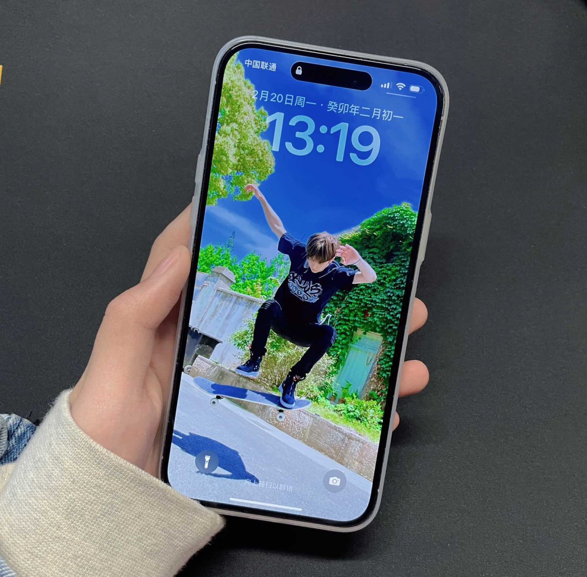 97年新媒体打工人一枚，今天给大家测评一下iPhone 14
