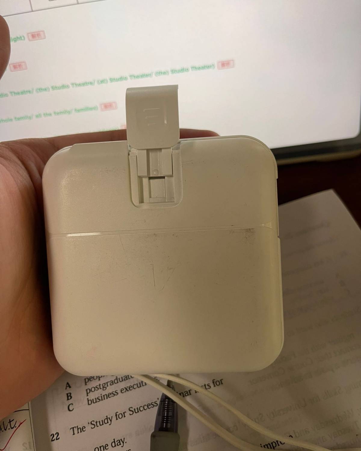 remax的充电宝，是从小红书种草的。 因为自己的iPad是