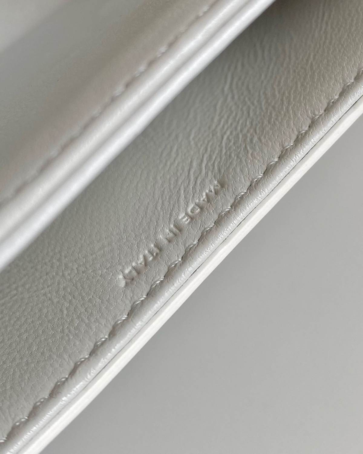 🈶粉笔白迷你，𝗖𝗲𝗹𝗶𝗻𝗲 𝗺𝗶𝗻𝗶 