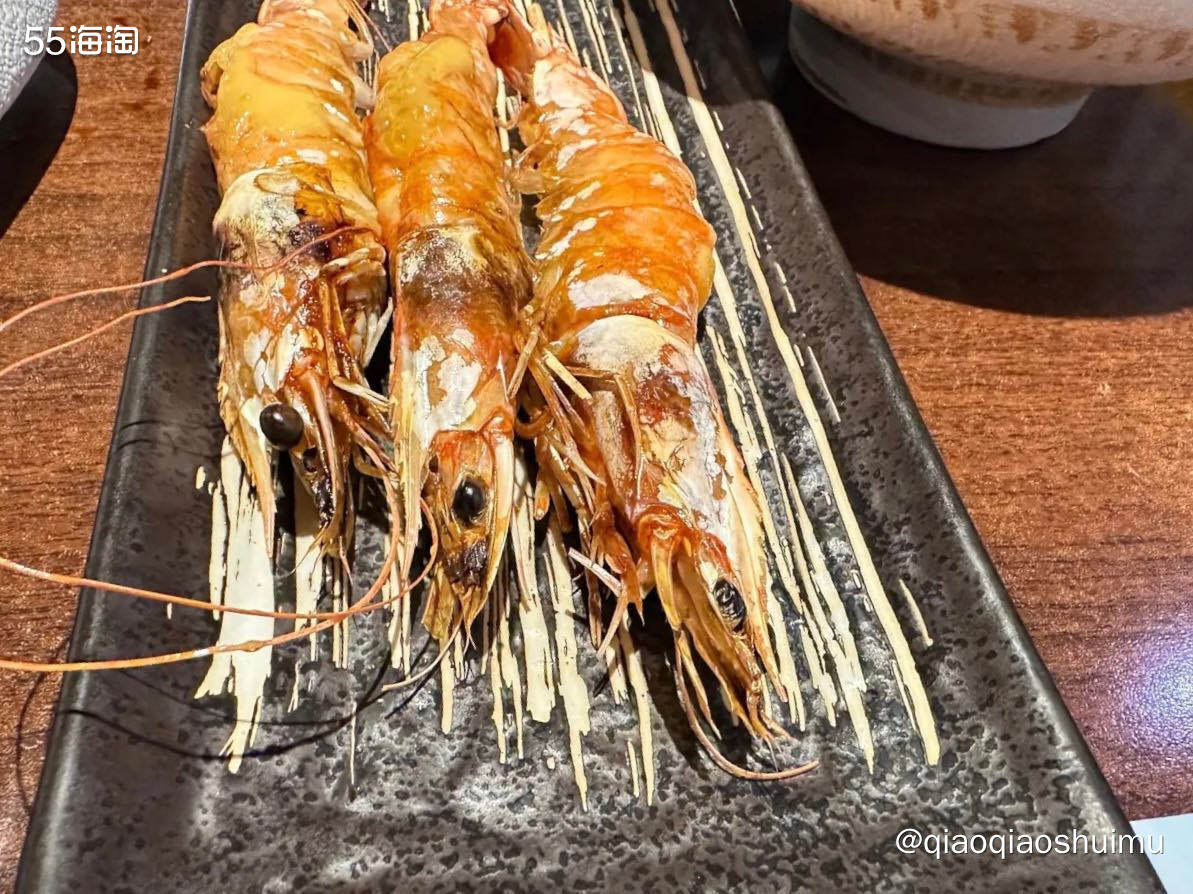 一连晒这么多吃的，大家莫烦，谁叫我太爱吃了呢～ 黑松白鹿是我