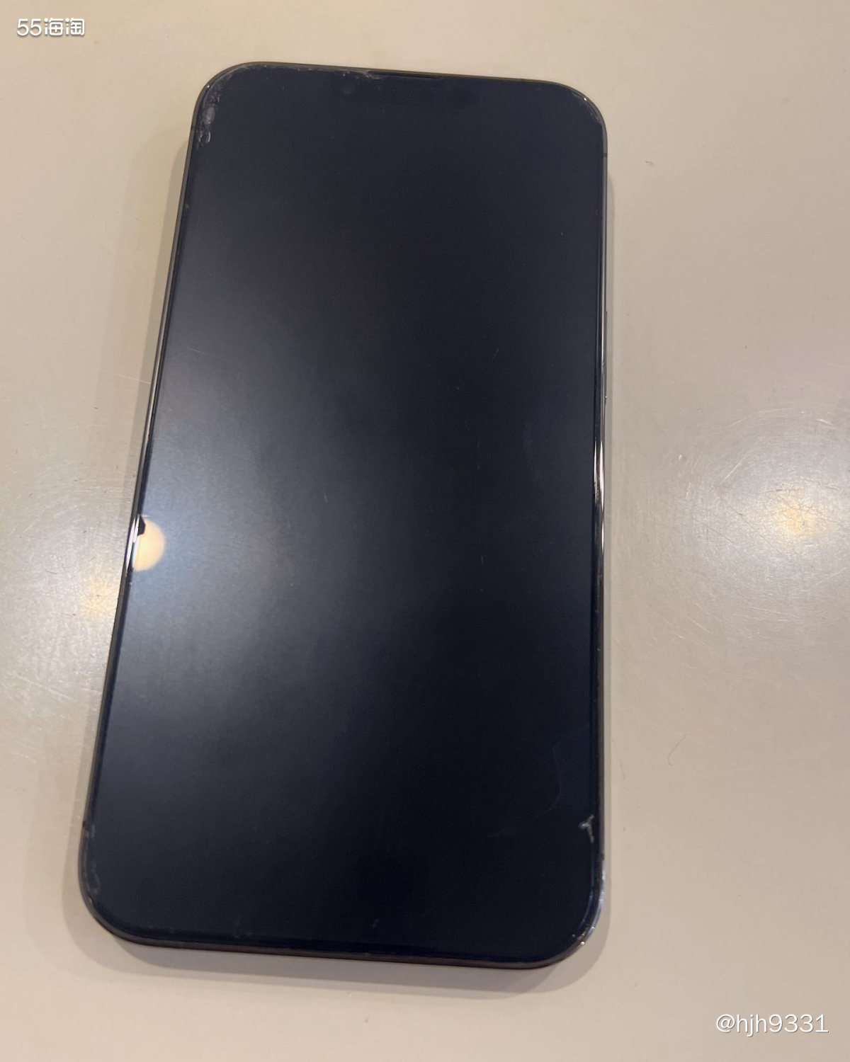 苹果（iPhone）13pro手机上市于2021年10月份，