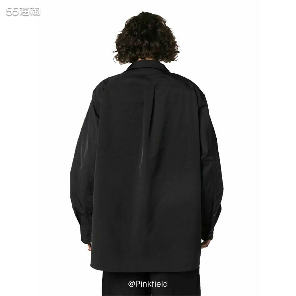 🧶兜兜转转，居然又逛到了Valentino，只能说这件男装