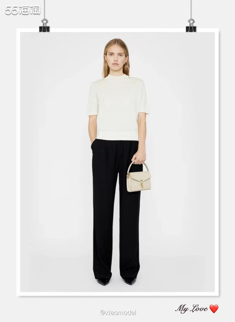 🖤包袋的设计，有黑必有白。这么经典的颜色，在每个包袋品牌上