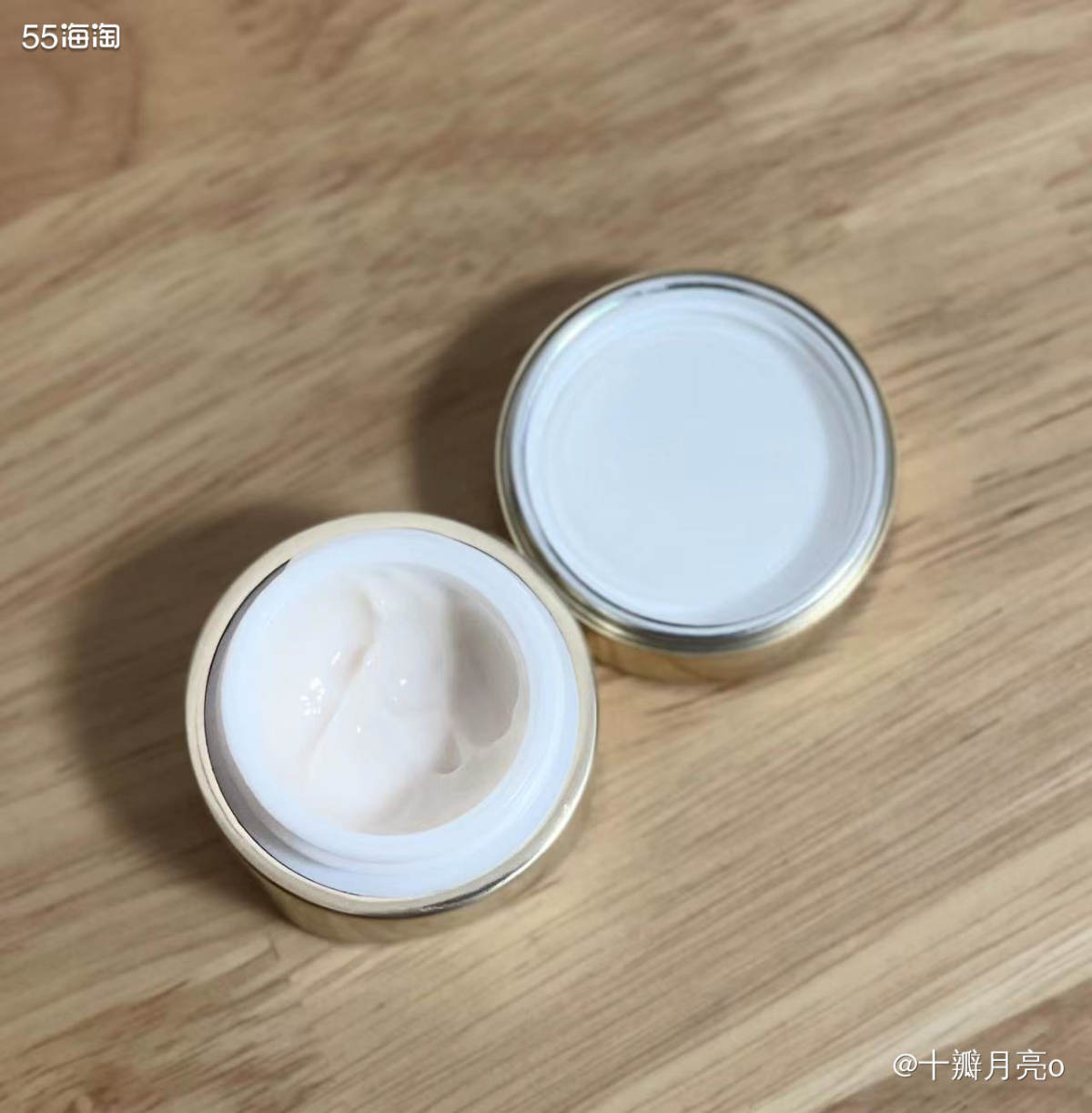 我感觉自己现在是雅诗兰黛的脑残粉，哈哈哈哈~ 也可能是因为雅