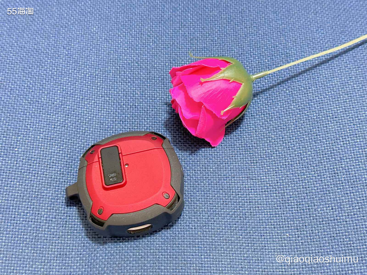 家属的华为家族喜迎新成员——华为FreeBuds 4E。虽然