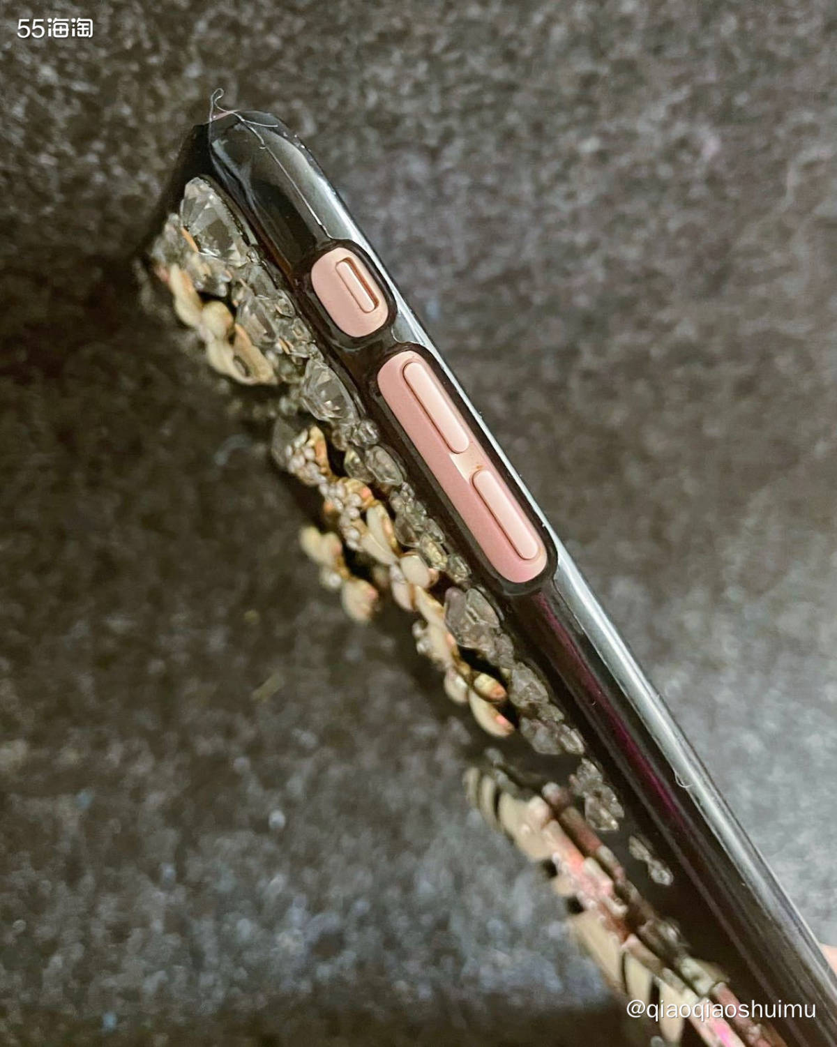 当我在国内入手粉色6s时，朋友在美国入手了粉色6s plus
