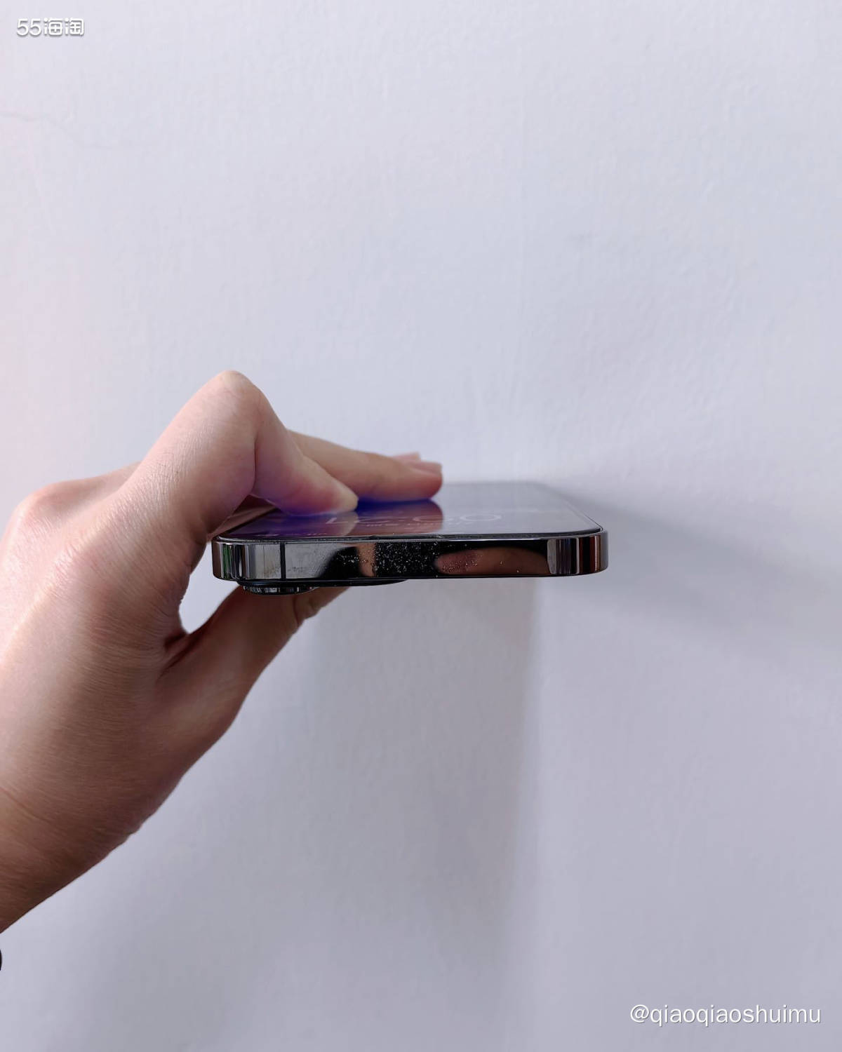 同事小姑娘是苹果忠粉，买了apple care，每年苹果出新