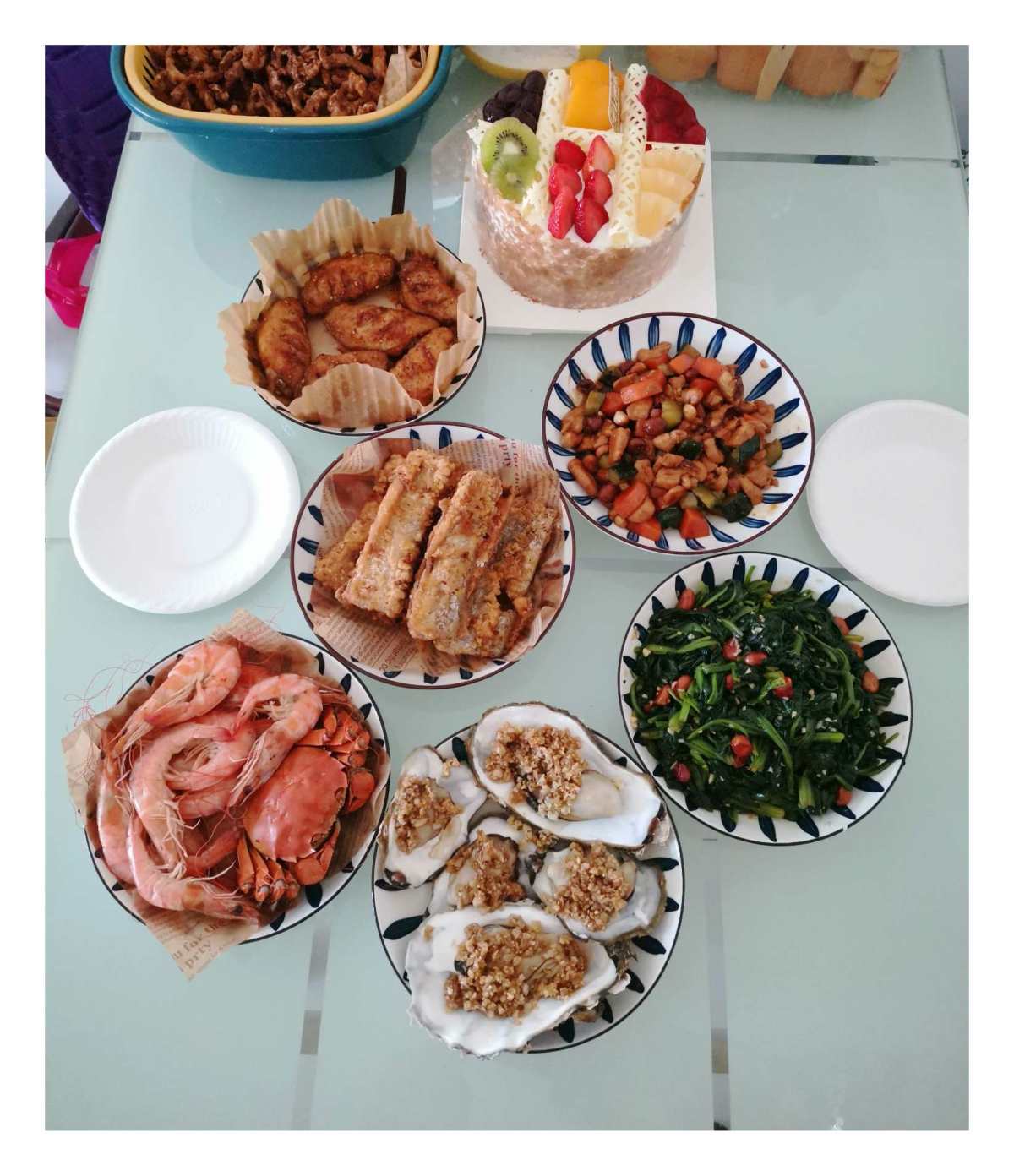 到平台期了，体重快半年没变了，不过这半年没有像之前那样严格控