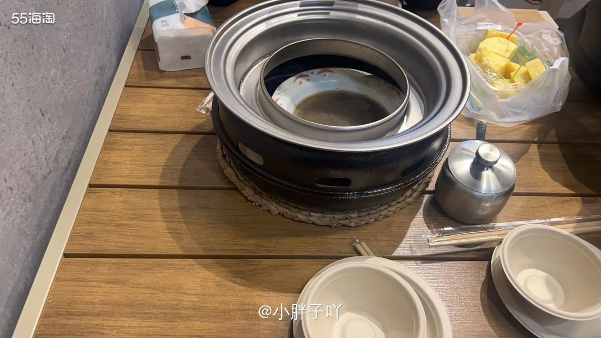 反正我今天回来，吃的没停过，一直一直在吃吃吃，而且我妈咪晚上