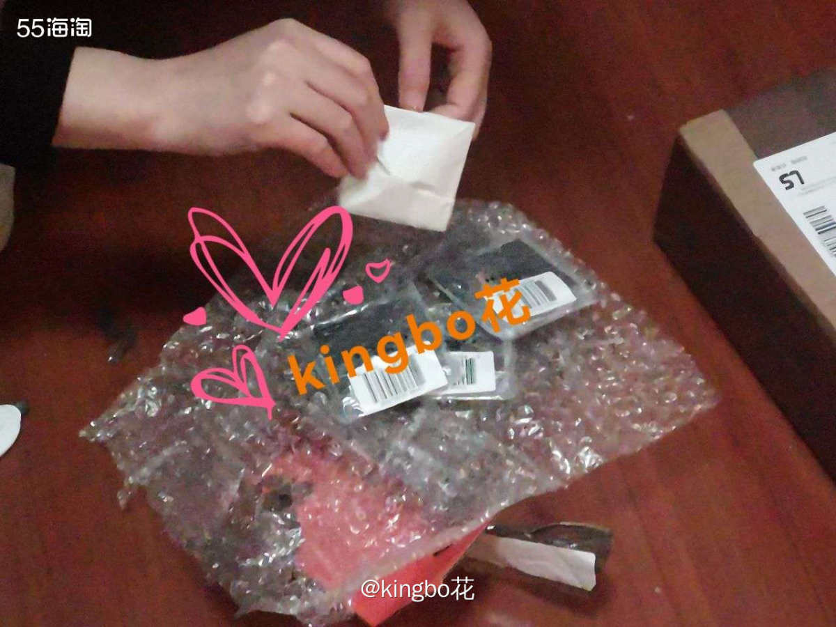 ⏺蔻驰项链一箱到手啦，三环真的还挺美的啊！  ⏩等了两个月的