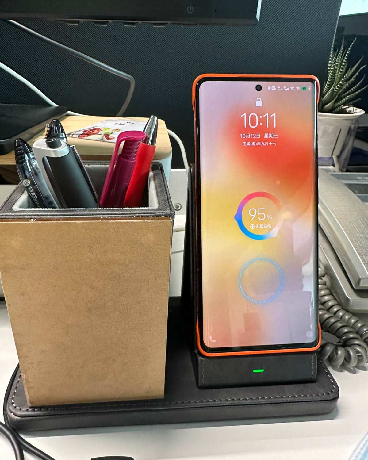 这款手机上vivo的x80pro，vivo年初发布的新机型（