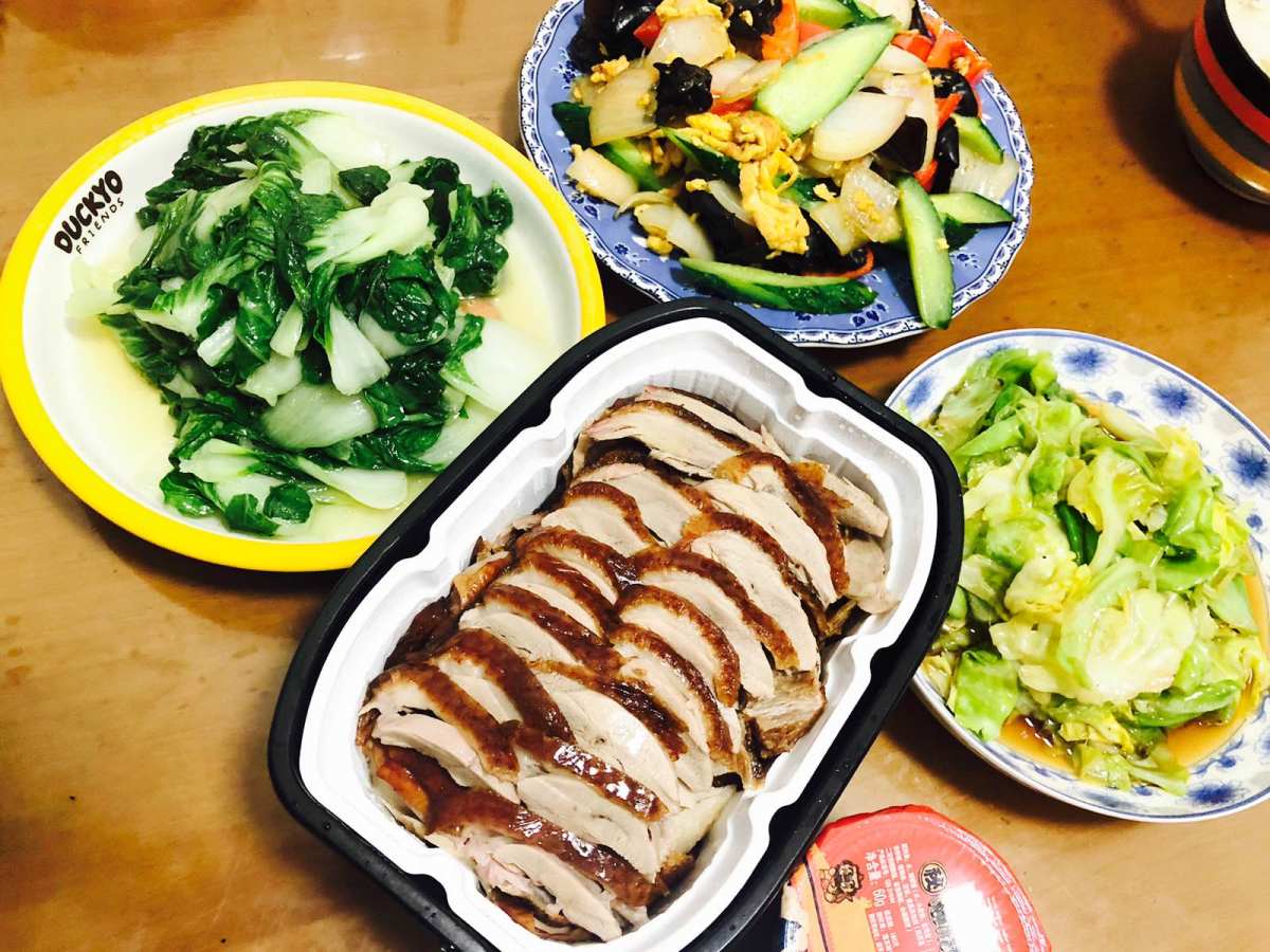 昨天交行最红星期五抢到了褚记的代金券五折超级划算！今天去买烤