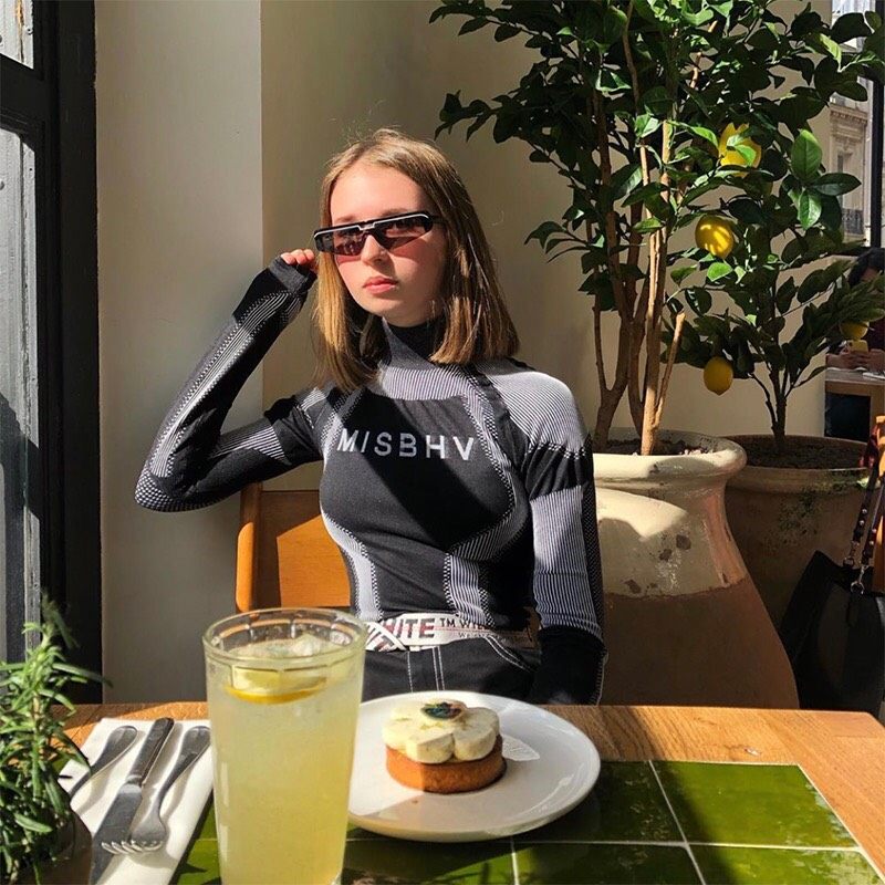 时尚又叛逆的MISBHV品牌来自于波兰，主理人就是一个骨子里