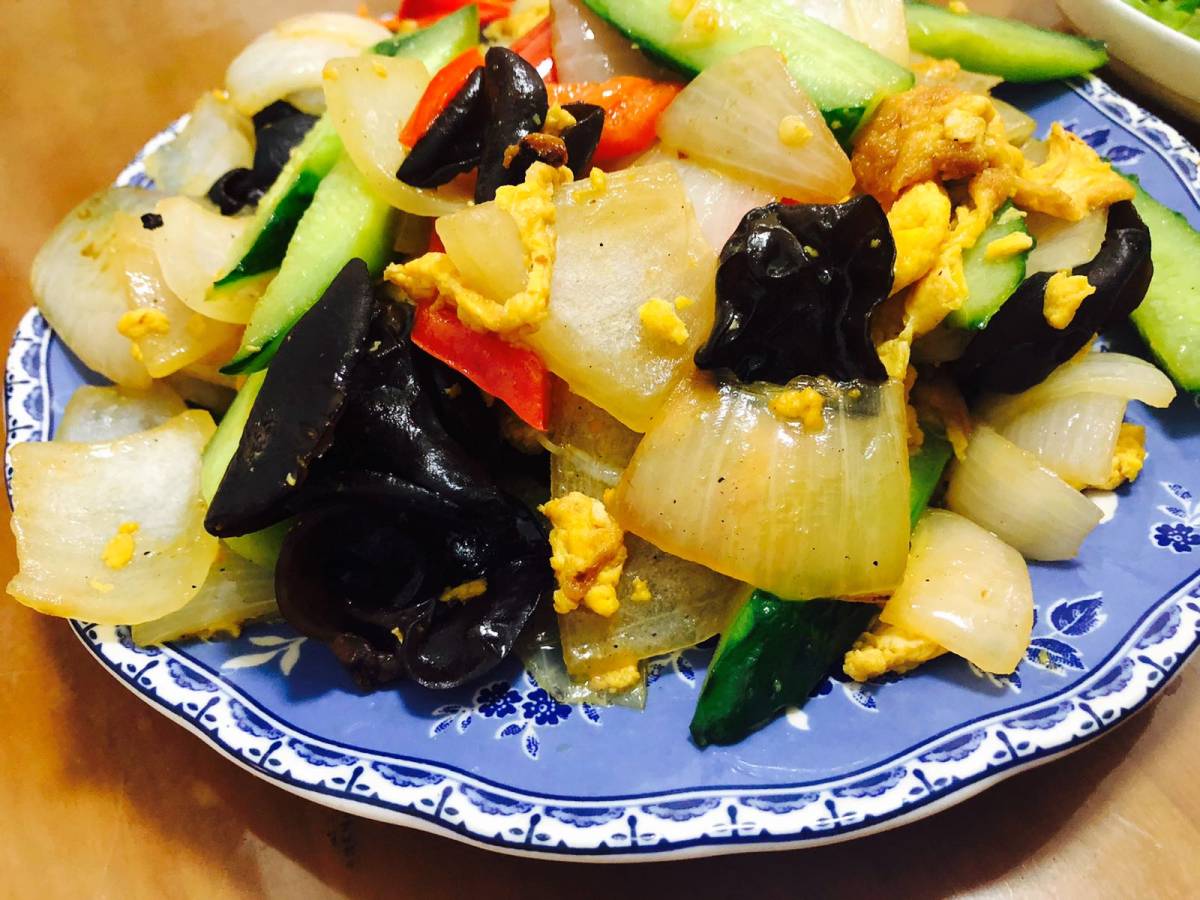 昨天交行最红星期五抢到了褚记的代金券五折超级划算！今天去买烤