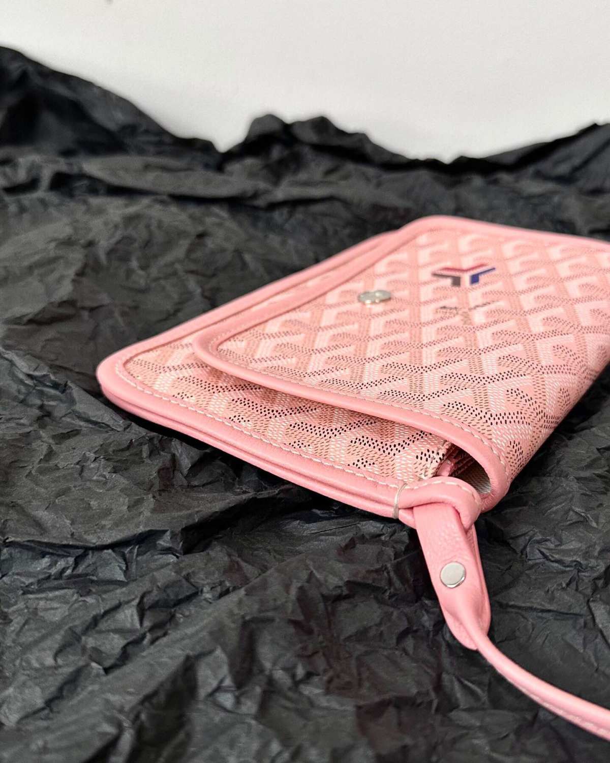 Goyard Plumet这个轻量级的小包真符合当下的流行趋