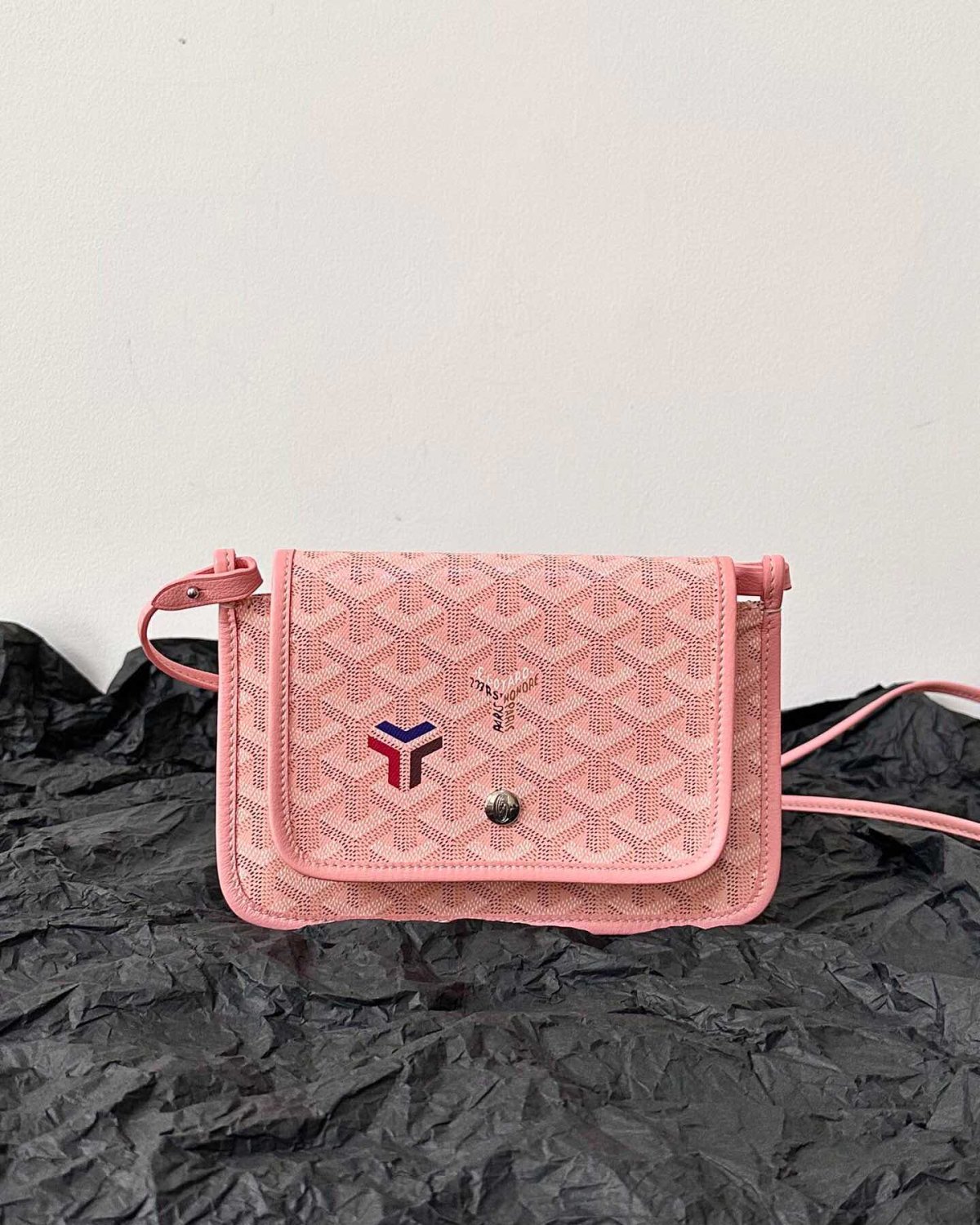 Goyard Plumet这个轻量级的小包真符合当下的流行趋