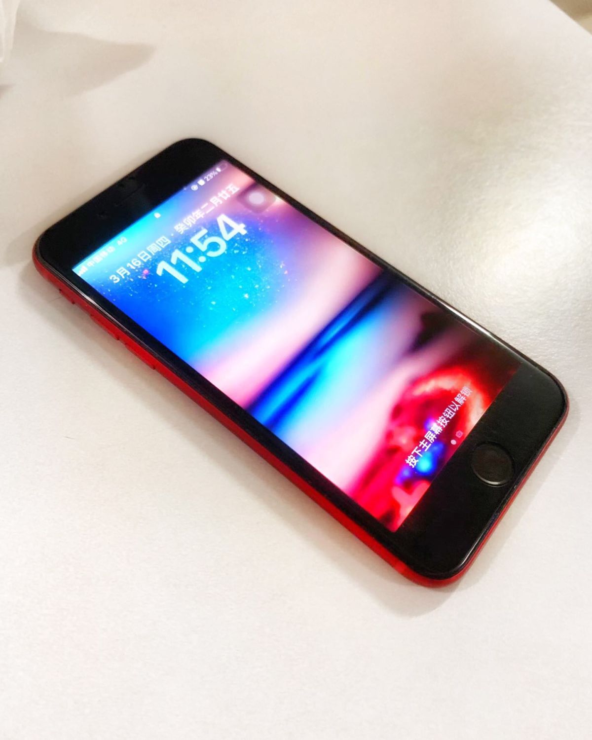 iPhone SE2上市时候就说是iPhone8的复刻版本，